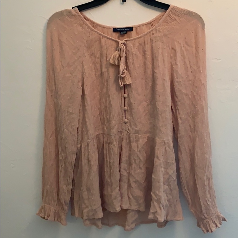 American Eagle Light Pink Flowy top